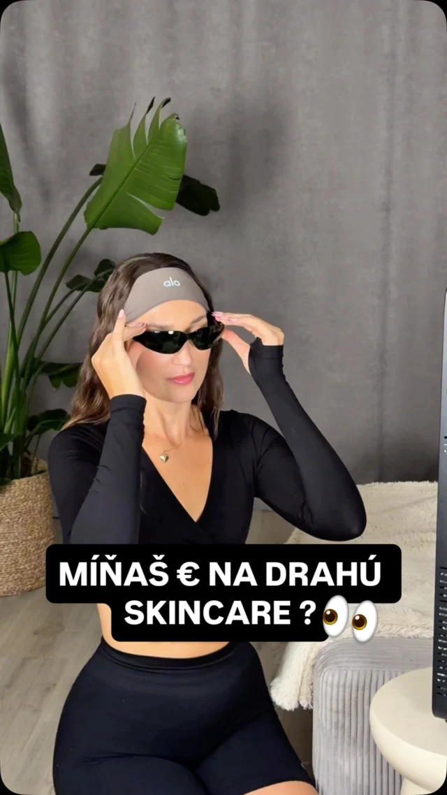 Máš skincare rutinu za stovky eur, ale na jednu vec zabúdaš… 👀

Red light therapy je čoraz populárnejšia aj v starostlivosti o pleť. ✨

❤️ Podporuje prirodzenú tvorbu kolagénu
❤️ Môže pomôcť zlepšiť elasticitu a pevnosť pleti
❤️ Pomáha zjemniť vzhľad jemných vrások
❤️ Podporuje regeneráciu pokožky

A teraz tá najlepšia časť? Zatiaľ čo LED masku využiješ primárne na tvár, panel ZenLux môžeš používať na celé telo! 😍

Takže namiesto ďalšieho séra možno stojí za to investovať do technológie, ktorú využiješ nielen pri skincare, ale aj na regeneráciu či zlepšenie spánku.

ZenLux ~ Dopraj telu luxus. ❤️

#zenlux #redlighttherapy #skincare #antiaging #collagen beautyroutine ledtherapy selfcare glowingskin